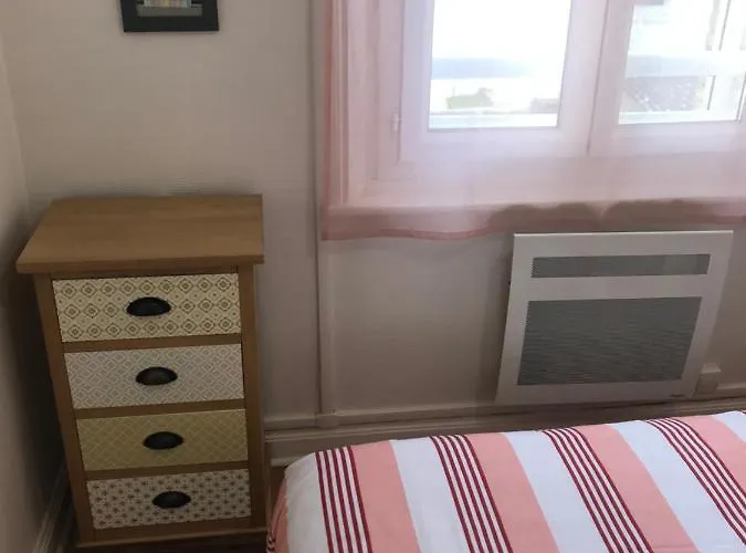 Cocooning 50 M De La Апартаменты